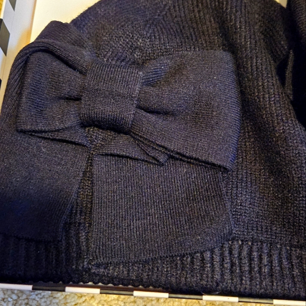 Kate Spade bow hat and gloves